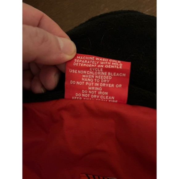 Vintage Marlboro Waterproof Windbreaker Jacket Men's M Red Gray with Hood - Picture 6 of 7